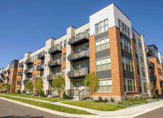 Grand Central Flats_Exterior