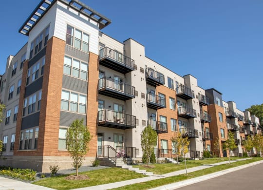 Grand Central Flats_Exterior