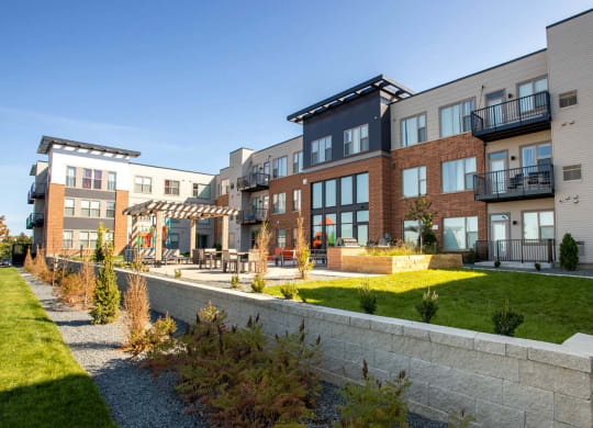 Grand Central Flats_Courtyard