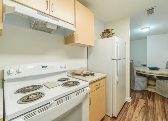 Full Size Kitchen at Groves of Lawrenceville, Lawrenceville Georgia