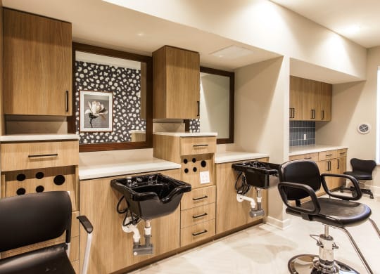 Salon at Haven at Congaree Pointe 55+ Apartments, Columbia, SC