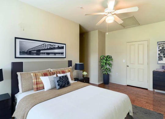 Bedroom at Highland Hills, Dallas