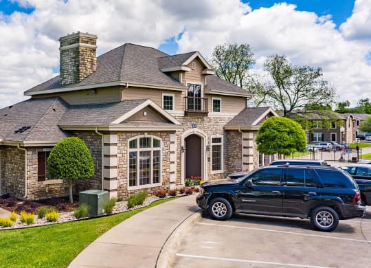 Parking at Highland Hills, Dallas