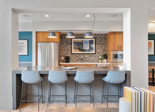 Dominium-Hilltop at Signal Hills-Communit
