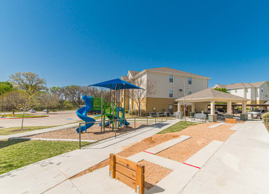 Dominium-Kinwood-Playground