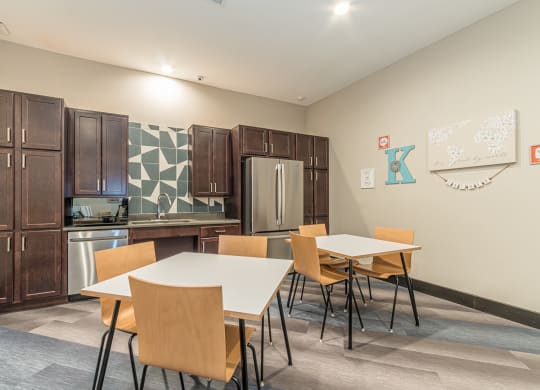 Dominium-Kinwood-Activity Center