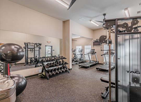 Dominium-Lakeside-Manor-Fitness Center 1.jpg