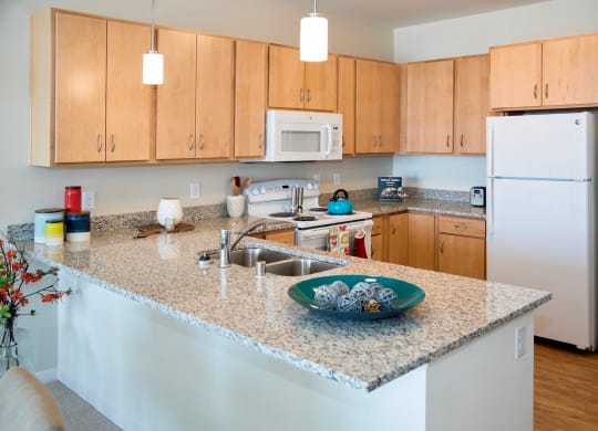 Dominium_Legends of Champlin_Kitchen