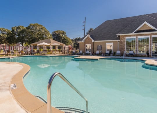 Dominium-Mulberry Place-Pool
