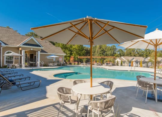 Dominium-Mulberry Place-Pool