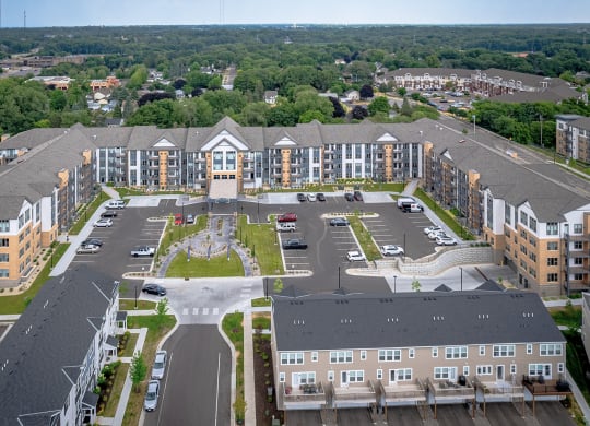 Aerial Exterior View at Oaks Landing 55+ Apartments, New Brighton, MN 55112