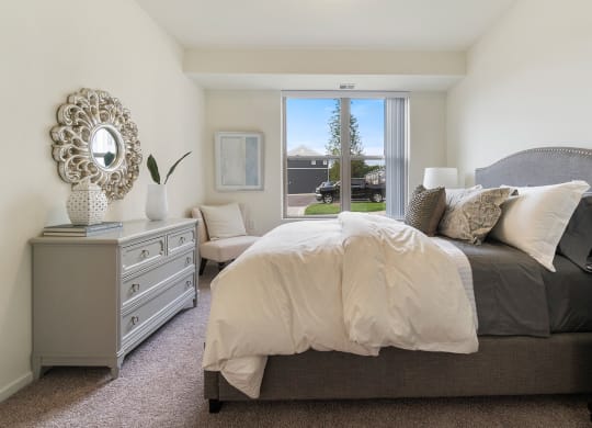 Bedroom at Oaks Landing 55+ Apartments, New Brighton 