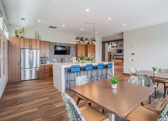 Dominium-Oasis at Twin Lakes-Community Kitchen