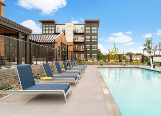 Dominium-Oasis at Twin Lakes-Pool