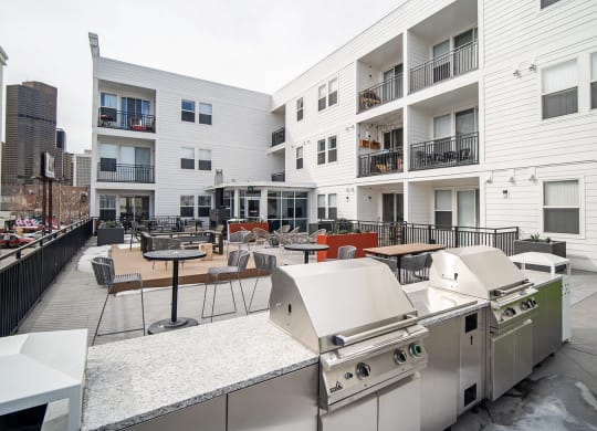Dominium-Park Avenue West-Patio at Park Avenue West, Denver, CO