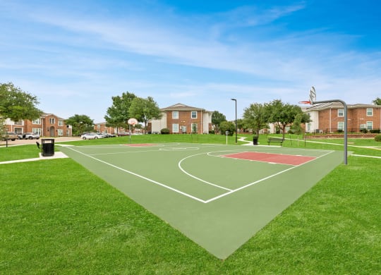 Basketball at Sandy Creek Apartmentss, Bryan, Texas