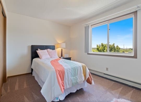 Dominium-Somerset Properties-Bedroom