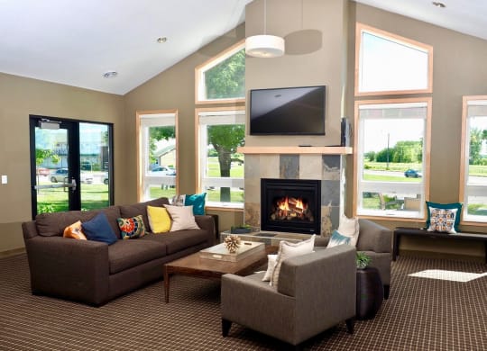 Dominium-Somerset Properties-Community Room