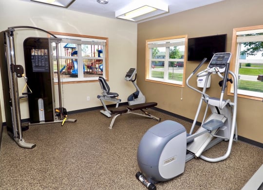 Dominium-Somerset Properties-Fitness Center