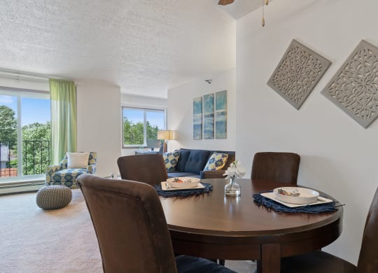 Dominium-Somerset Properties-Living Room