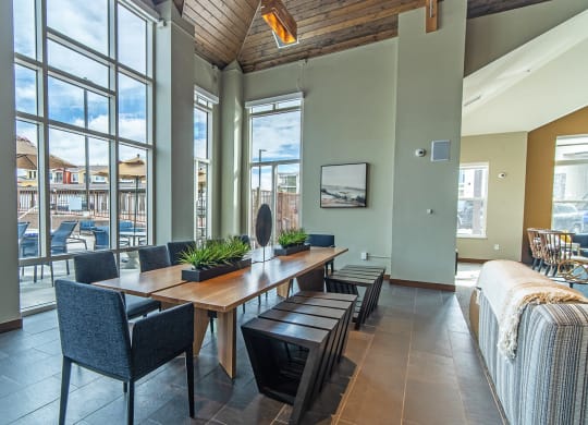 Dominium-South Range Crossings-Community Room