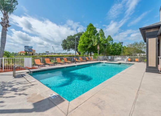 St. Cloud Village_Outdoor Pool