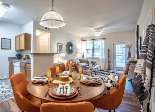 Elegant Dining Space at Stoneridge Apartments, Pflugerville