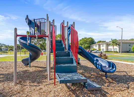 Dominium-Taylor Pointe-Playground