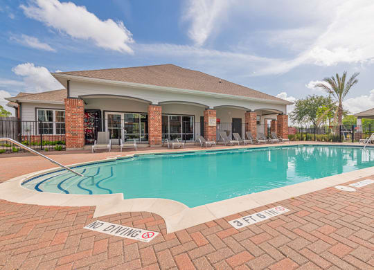 Pool at Vermillion Apartments, Houston, 55901