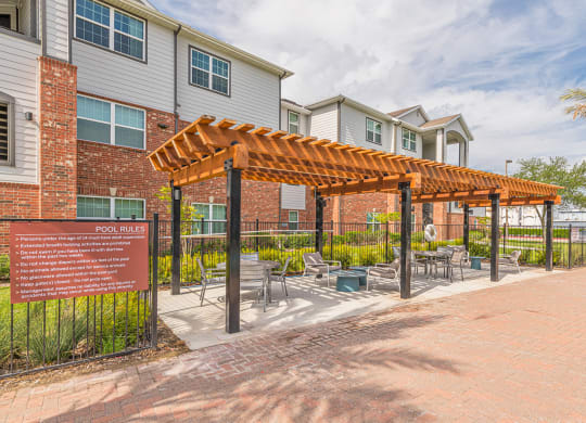 Pergola View at Vermillion Apartments, Houston, TX