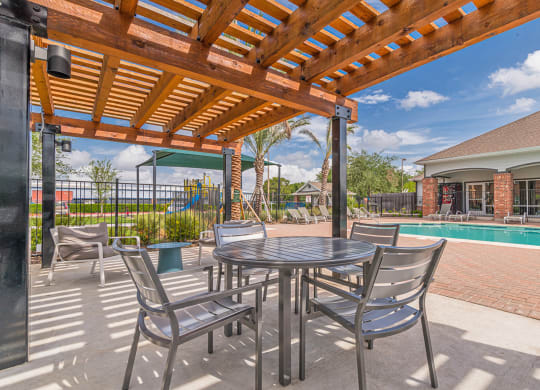 Pergola at Vermillion Apartments, Houston, TX 77021