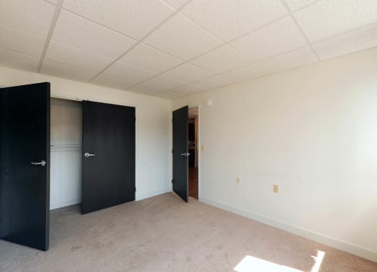Village Green_Bedroom