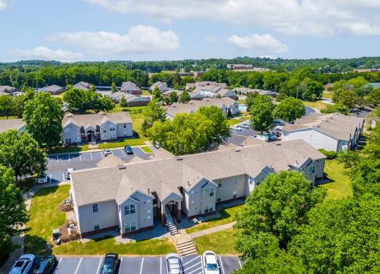 Dominium-Willow Creek-Aerial Exterior