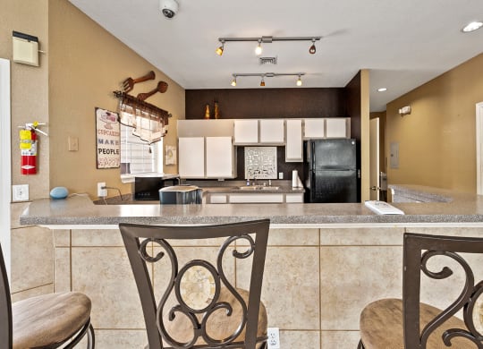 Dominium-Willow Creek-Community Kitchen