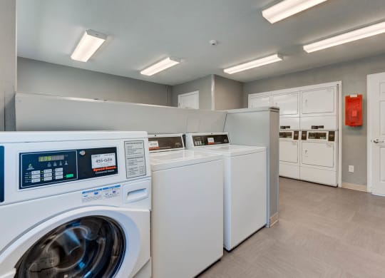 Woodside Village_Laundry Room