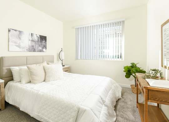 Dominium_67 Flats_Bedroom 2.jpg