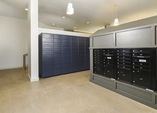 Amazon locker