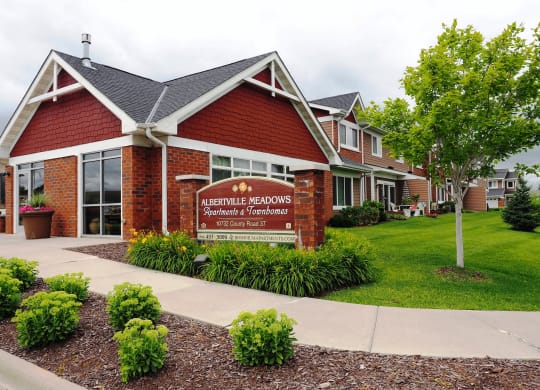 Dominium_Albertville Meadows_Exterior Leasing Office-Clubhouse