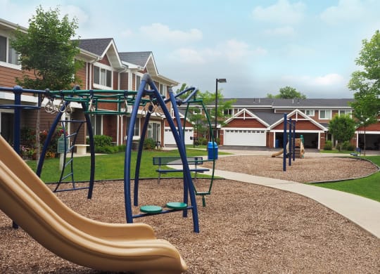 Dominium_Albertville Meadows_On-Site Playground Area