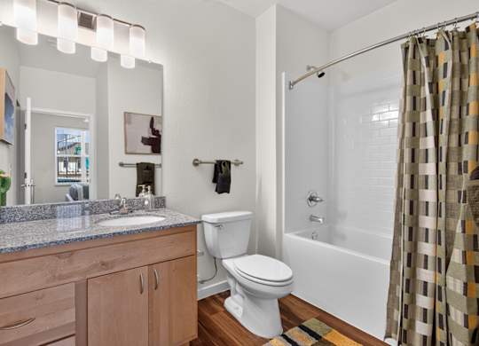 Dominium_Anson Crossing_Bathroom1_9509