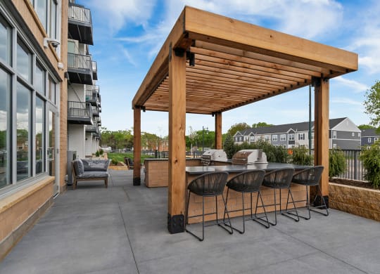 Grill Station at Brighton Oaks, New Brighton