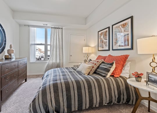 Gorgeous Bedroom at Brighton Oaks, New Brighton, 55112 