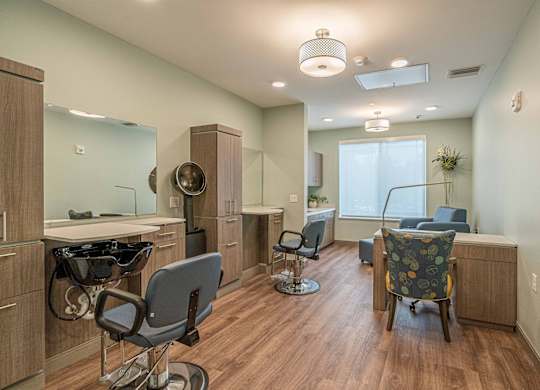Salon at Heron Ridge 62+ Apartments, Kissimmee, FL