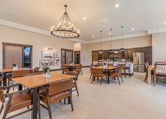 Dominium_Hickory Manor_Community Kitchen-Dining Area