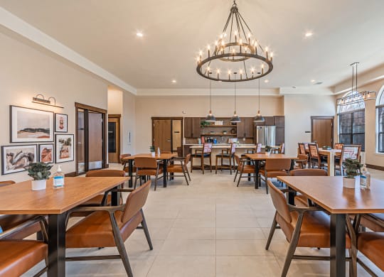 Dominium_Hickory Manor_Community Kitchen-Dining Area