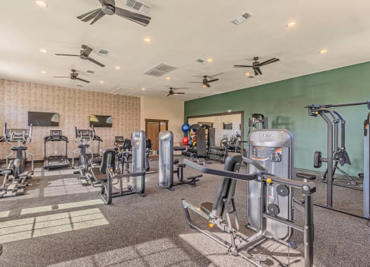 Dominium_Hickory Manor_Fitness Center