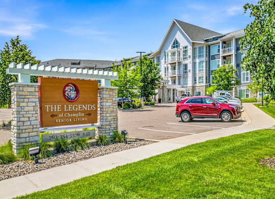 Dominium_Legends of Champlin_Exterior Sign_7