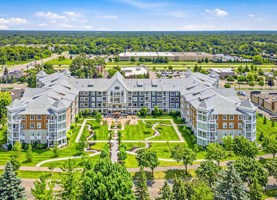 Dominium_Legends of Champlin_Exterior8_13
