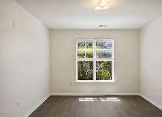 Expansive Windows at Magnolia Pointe, Durham North Carolina