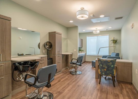 Dominium_Osprey Park_Salon.jpg